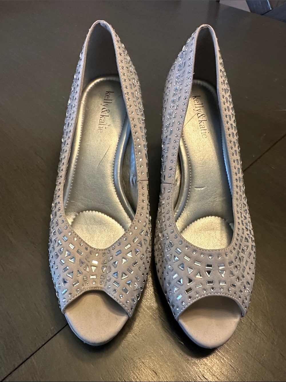 Kelly & Katie Taupe Silver Peep-Toe heels